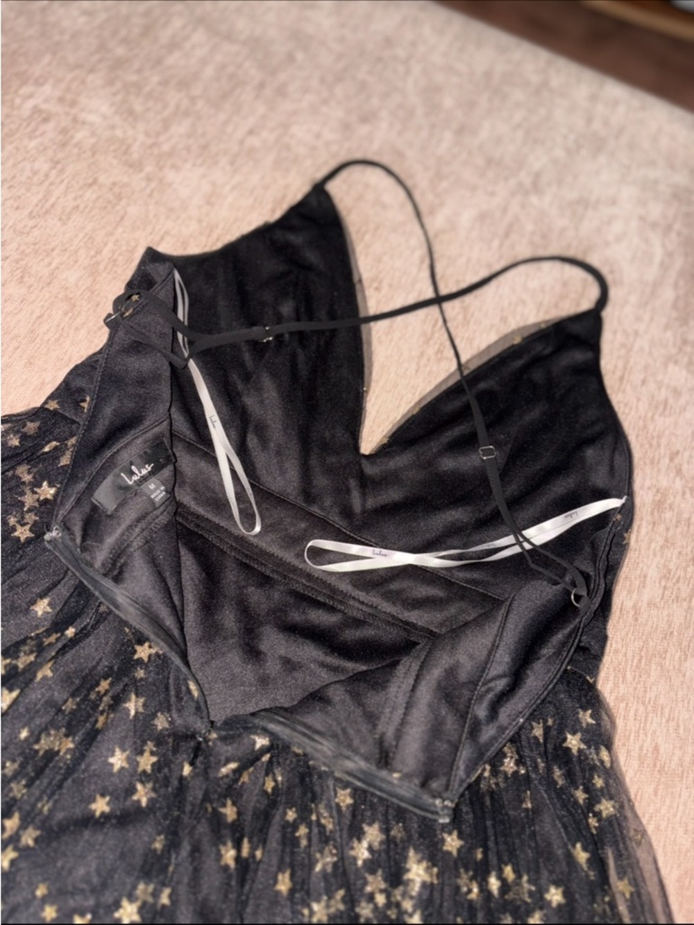Lulu’s Black Mini Fit & Flare Dress Gold Star Mesh Overlay Size M Dark Fairy - Picture 4 of 7